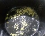 A picture of step 2 of Tomato carrot soup with croutons.