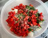 Une image de l'étape 13 de Gambas sauvages au poivron, céleri, coriandre et citron vert.