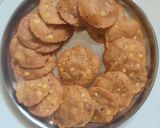 அரிசி மாவில் தட்டை ரெசிபி ஸ்டேப் 8 புகைப்படம்