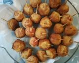 Töltött, rántott koktél paradicsom recept fázis 4 fotója