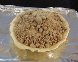 A picture of step 11 of Apple Crumble Pie (rev 1).