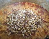 A picture of step 4 of Misal pav.