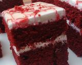 A picture of step 4 of Red velvet pastries.