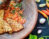 Foto langkah ke 5 dari resep Tempe Sambel Daun Jeruk Purut.