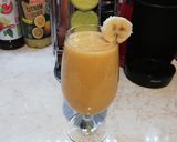 Smoothie☺️ Mandarinos, banános, narancsos, zöldteás🍊🍌🍊! recept fázis 2 fotója
