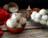 A picture of step 7 of Coconut Ladoo.