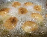 A picture of step 4 of Banana fritter.
