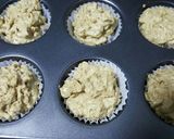 Foto langkah ke 4 dari resep Blueberry Oat Yoghurt Muffin.