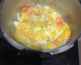 Foto del paso 2 de la receta: Sopa de pollo levanta ánimos