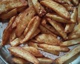 पोटैटो फ्रेंच फ्राइज़ (potato french fries recipe in Hindi) रेसिपी चरण 3 फोटो