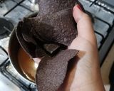Foto del paso 2 de la receta: Chilaquiles con tortilla azul