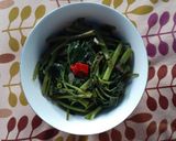 Foto langkah ke 4 dari resep Tumis Kangkung.