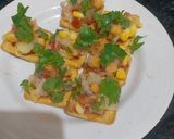 વેજ.ચીઝ બિસ્કિટ પિઝા (Veg. Cheese Biscuit Pizza Recipe In Gujarati) રેસીપી સ્ટેપ3ફોટો