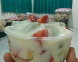 Foto langkah ke 3 dari resep Fruits Salad | Salad Buah dg saus yg creamy.
