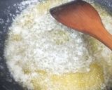 Foto del paso 6 de la receta: Salteado de bimis, setas y espárragos a la mantequilla negra