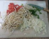 Foto del paso 2 de la receta: Chow mein de pollo (fideos chinos)