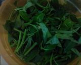 Foto langkah ke 1 dari resep Tumis Kangkung Telur Puyuh.