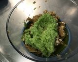 Une image de l'étape 8 de Aubergine italienne farcie au poulet haché et poivron vert.