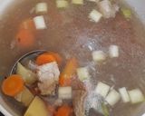 Foto langkah ke 3 dari resep Sop Babi daun jeruk NON HALAL.