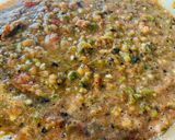 A picture of step 5 of Chilorio de Longaniza.
