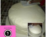 A picture of step 8 of Birthday cake.