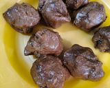 Foto langkah ke 4 dari resep Choco Soft Cookies with Cheese Filling.