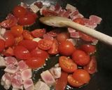 A picture of step 2 of Spaghetti al tonno fresco tuna steak spaghetti.