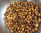 A picture of step 1 of Chana Masala.
