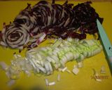 Foto del passaggio 1 della ricetta Torta radicchio rosso, speck e porro
