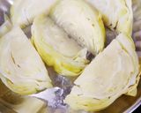A picture of step 1 of Cabbage malai curry.