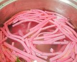 Hình bước làm 2 của món Bánh canh thanh long