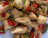 Foto del paso 4 de la receta: Pechuga de pollo con pimientos