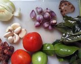 Foto langkah ke 2 dari resep Garang Asem Balungan Sapi.