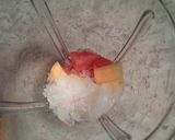 Foto langkah ke 2 dari resep Jus Mangga Melon.