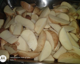 Foto del paso 5 de la receta: Pollo "entalcado" con papas rústicas
