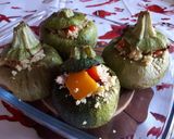 Foto del passaggio 7 della ricetta Zucchine ripiene di Cous cous alle verdure