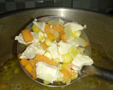 Foto langkah ke 4 dari resep Sup Krim Ayam Jagung #8.