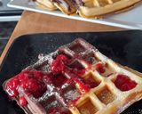 Foto del paso 7 de la receta: Waffles bicolor con salsa de frambuesas
