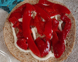 Foto del paso 2 de la receta: Bocata de caballa y pimientos