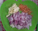 Foto langkah ke 2 dari resep Mie Kangkung.