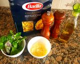 Foto del paso 1 de la receta: Fetuccini con pesto ligero de albahaca. #paraprincipiantes