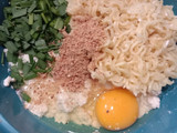 Mendol Pedas Mie