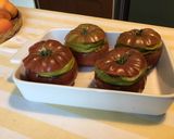 Une image de l'étape 13 de Tomates noires farcies à l élan,oignon et carotte,couronne de poireaux.