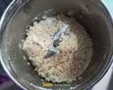 A picture of step 2 of Sago Flour Rolls.
