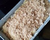 A picture of step 5 of Pecan-Black Currant Pound Cake.