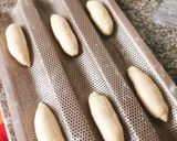 Hình bước làm 2 của món Bánh mì Việt Nam (vỏ giòn)