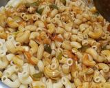 A picture of step 11 of Spicy Chicken and vegetable pasta.