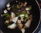 Foto langkah ke 2 dari resep Sayur Sop Tetelan Sapi.