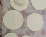 Foto del passaggio 1 della ricetta Stuzzichini per aperitivi o buffet con pasta sfoglia