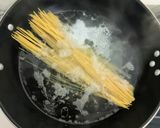 Foto langkah ke 1 dari resep Spaghetti Ayam Saus Bolognese.